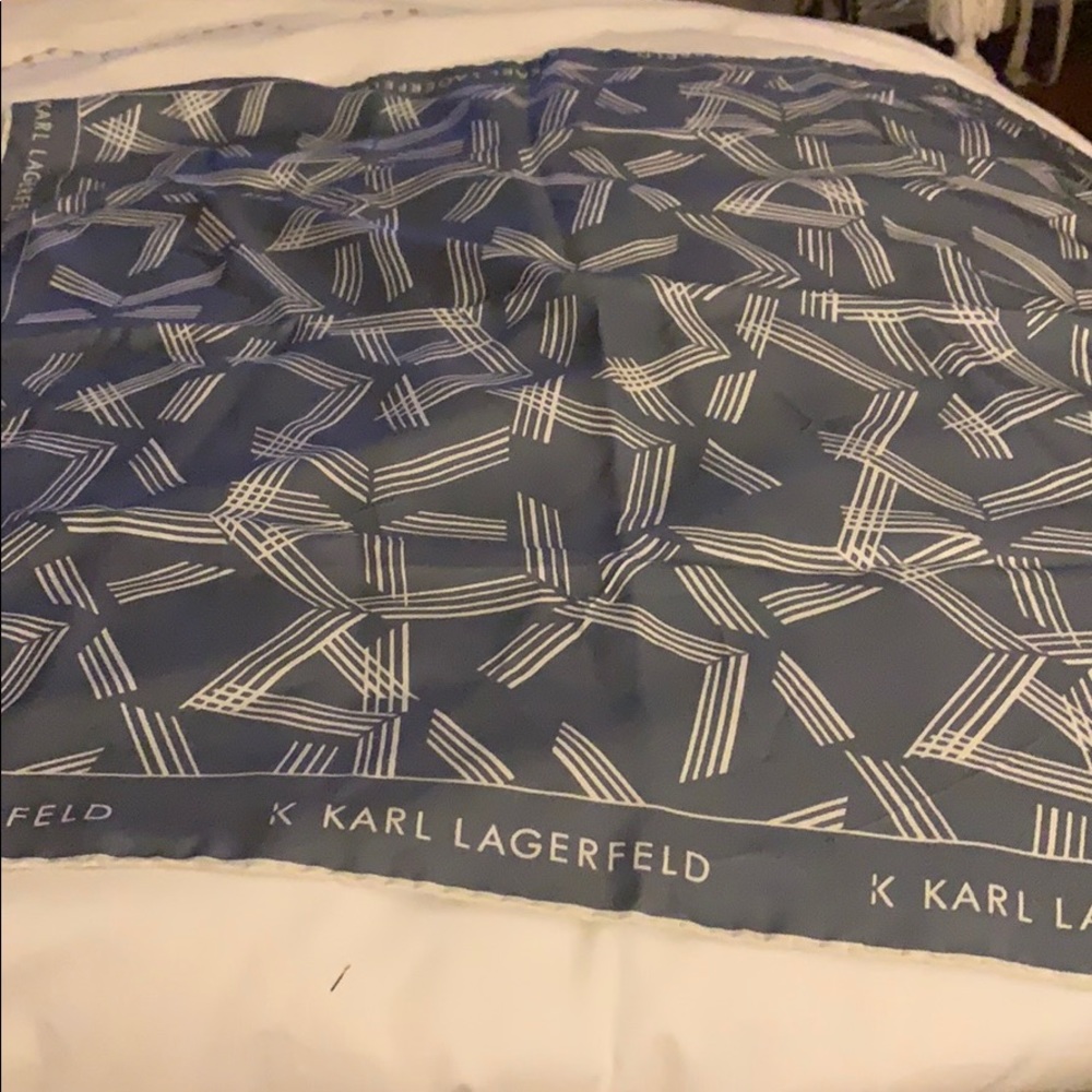 K Karl Lagerfield scarf - Picture 1 of 3